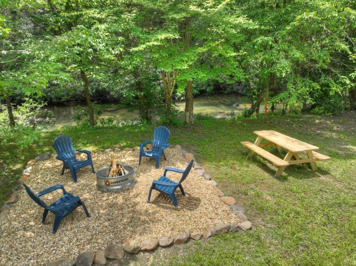 The Chariot - Creek Front With Hottub, Fire Pits, Billiards, Ev Charger - Sandalwood Stays Blue Ridge Eksteriør bilde