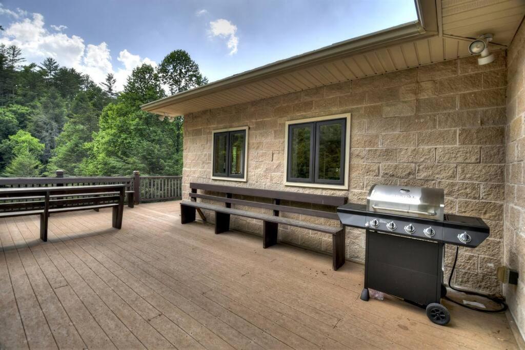 The Chariot - Creek Front With Hottub, Fire Pits, Billiards, Ev Charger - Sandalwood Stays Blue Ridge Eksteriør bilde