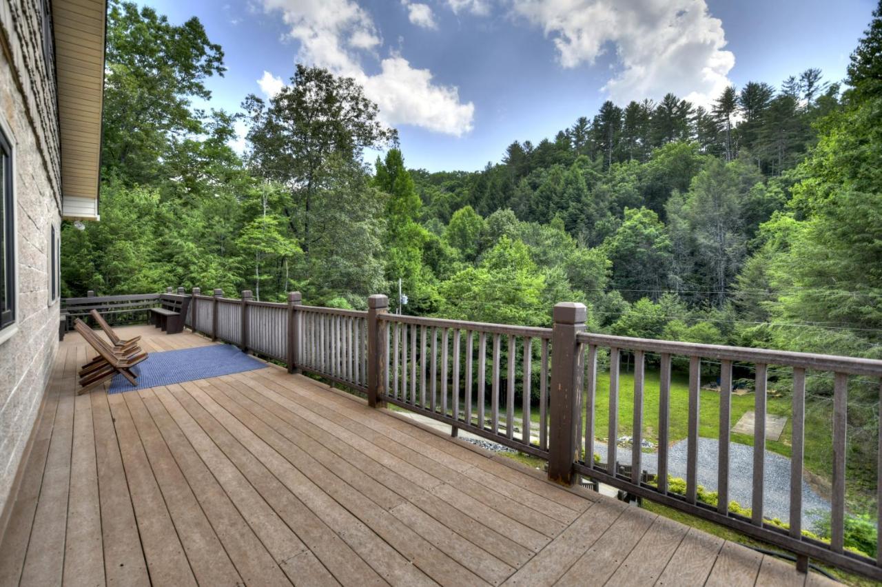 The Chariot - Creek Front With Hottub, Fire Pits, Billiards, Ev Charger - Sandalwood Stays Blue Ridge Eksteriør bilde